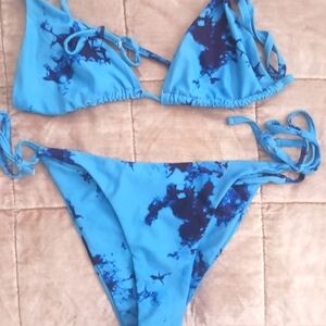 Zaful Vibrant Blue Bikini Top